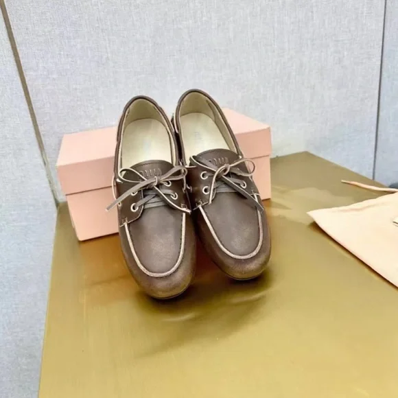 Miu Miu Chocolate Brown Leather Flats - Picture 4 of 9